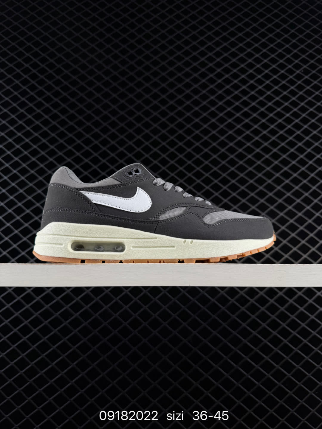 Nike Air Max 1-908375